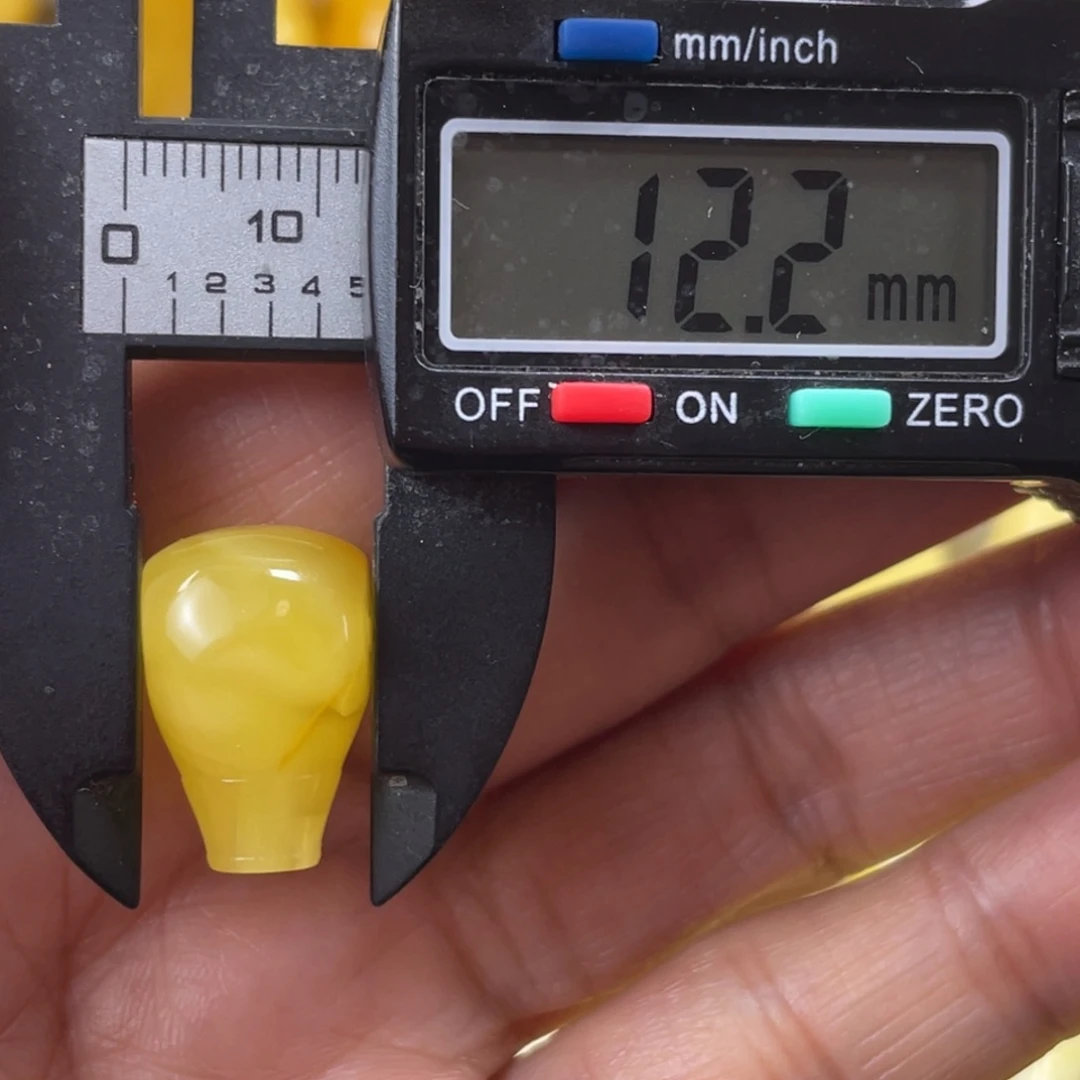 蜜蜡未镶嵌裸石44杂