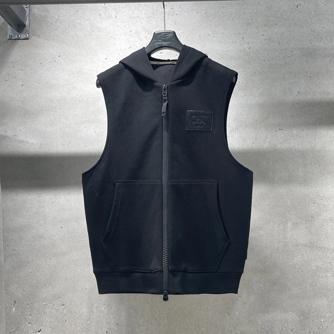 【回归礼】轻奢定制斜纹面料连帽马甲背心男日常 33291