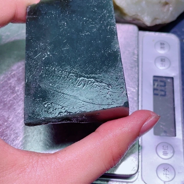 和田玉（糖玉）未镶嵌珠宝半成品