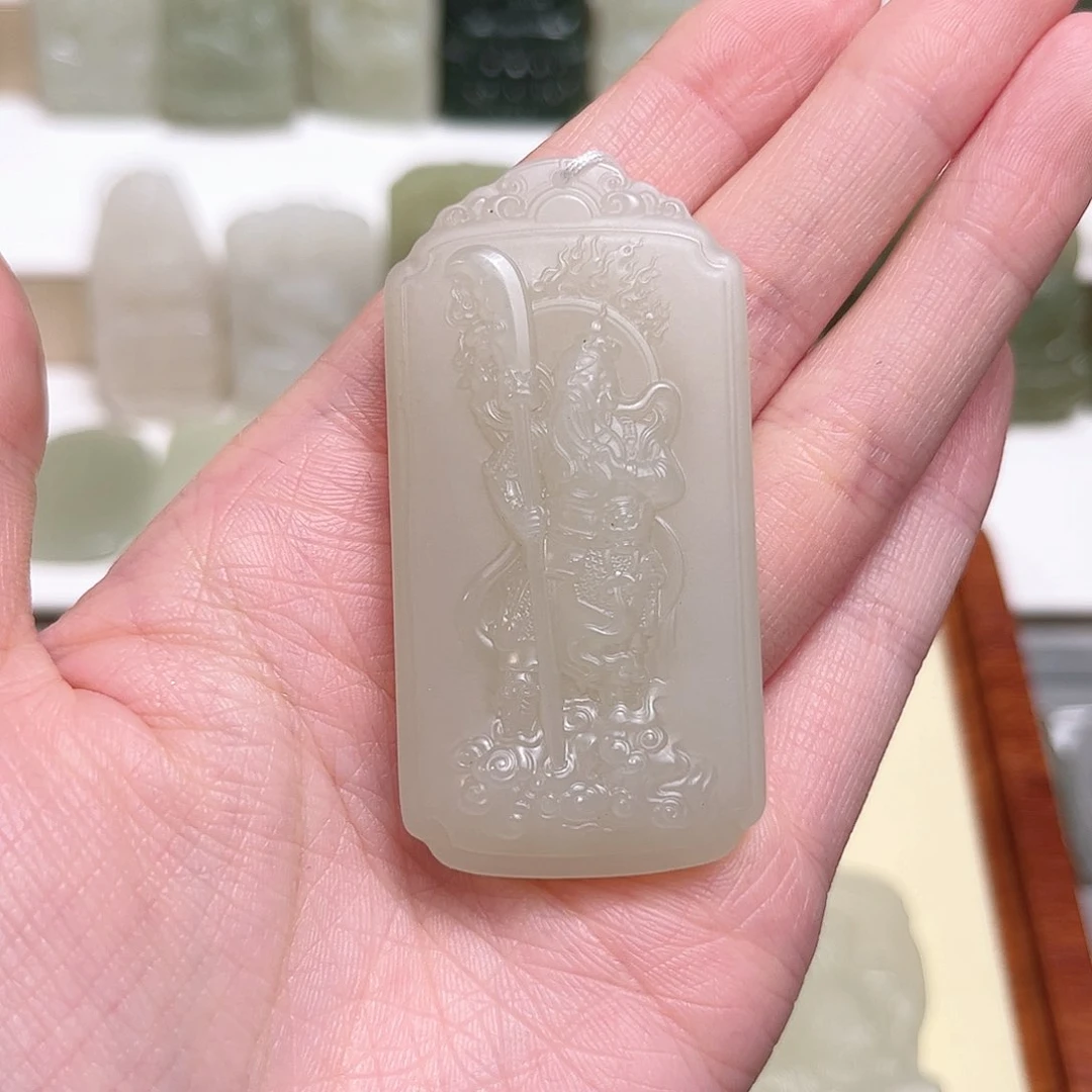 和田玉颈饰未镶嵌兜****荡