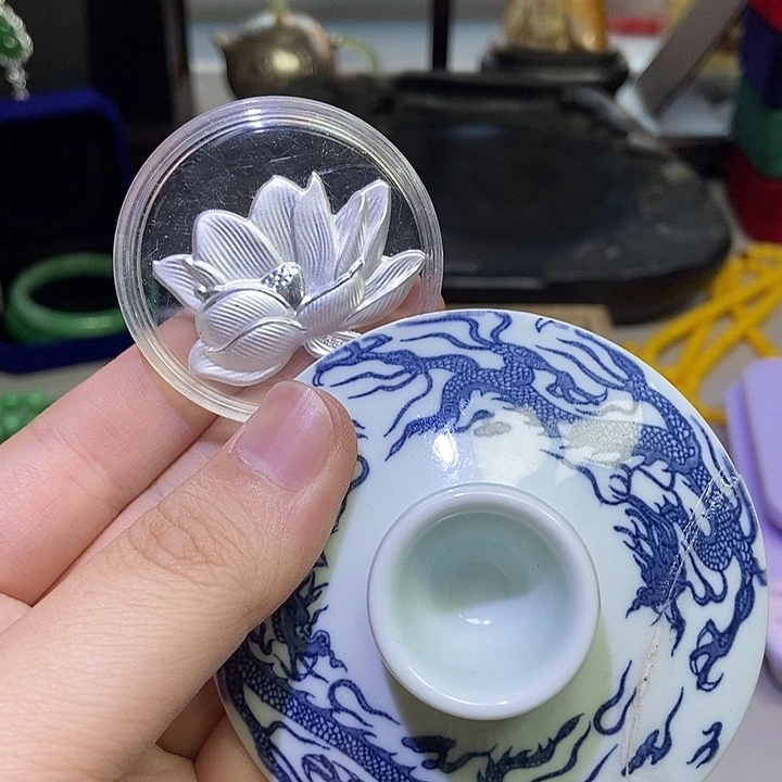 瓷片不哈哈哈哈哈哈哈哈哈哈吧