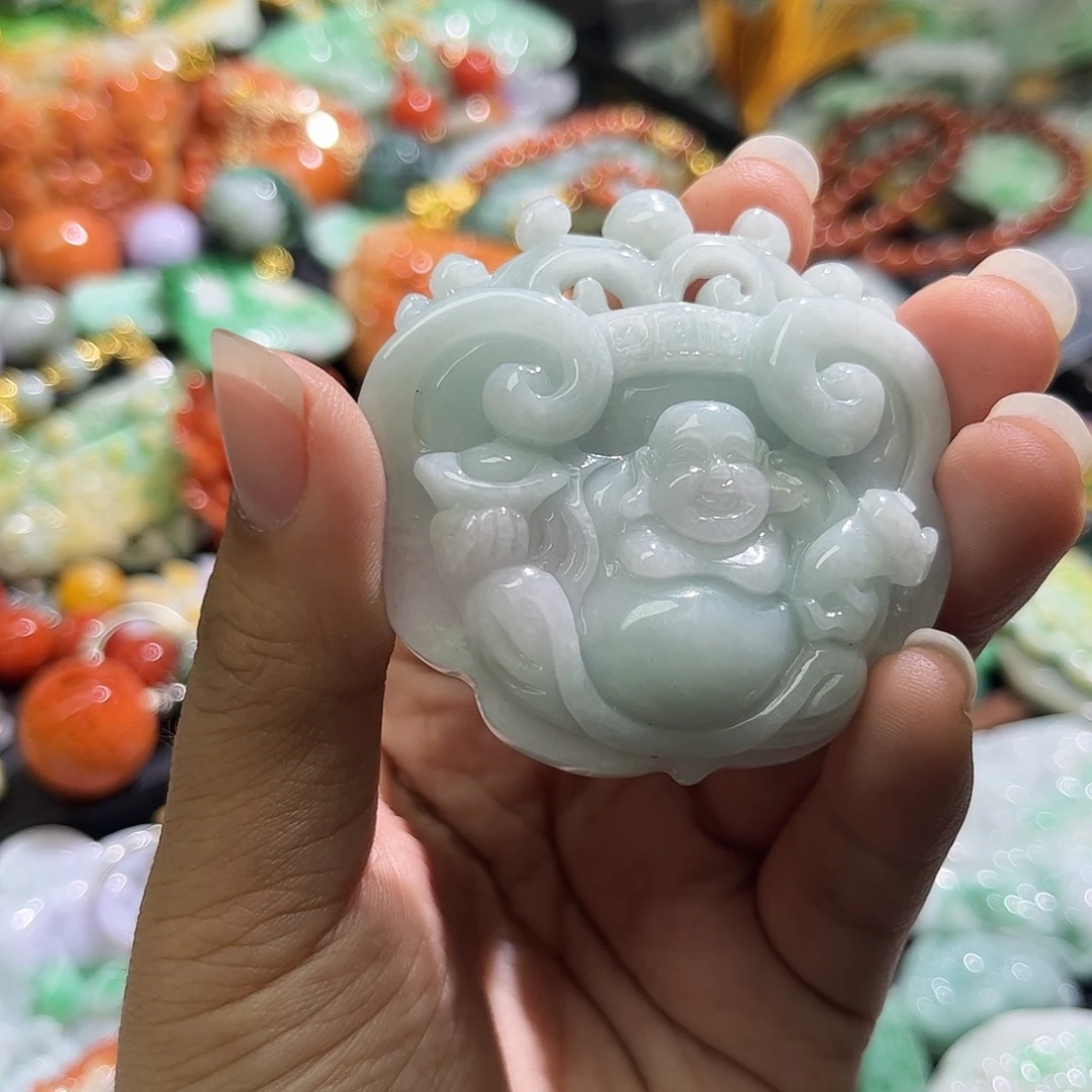 颈饰未镶嵌翡翠待编织