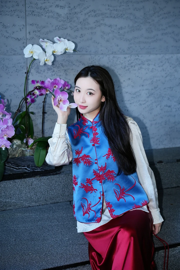 蓝大【莺舞】新中式桑蚕丝国风双面穿马甲7080