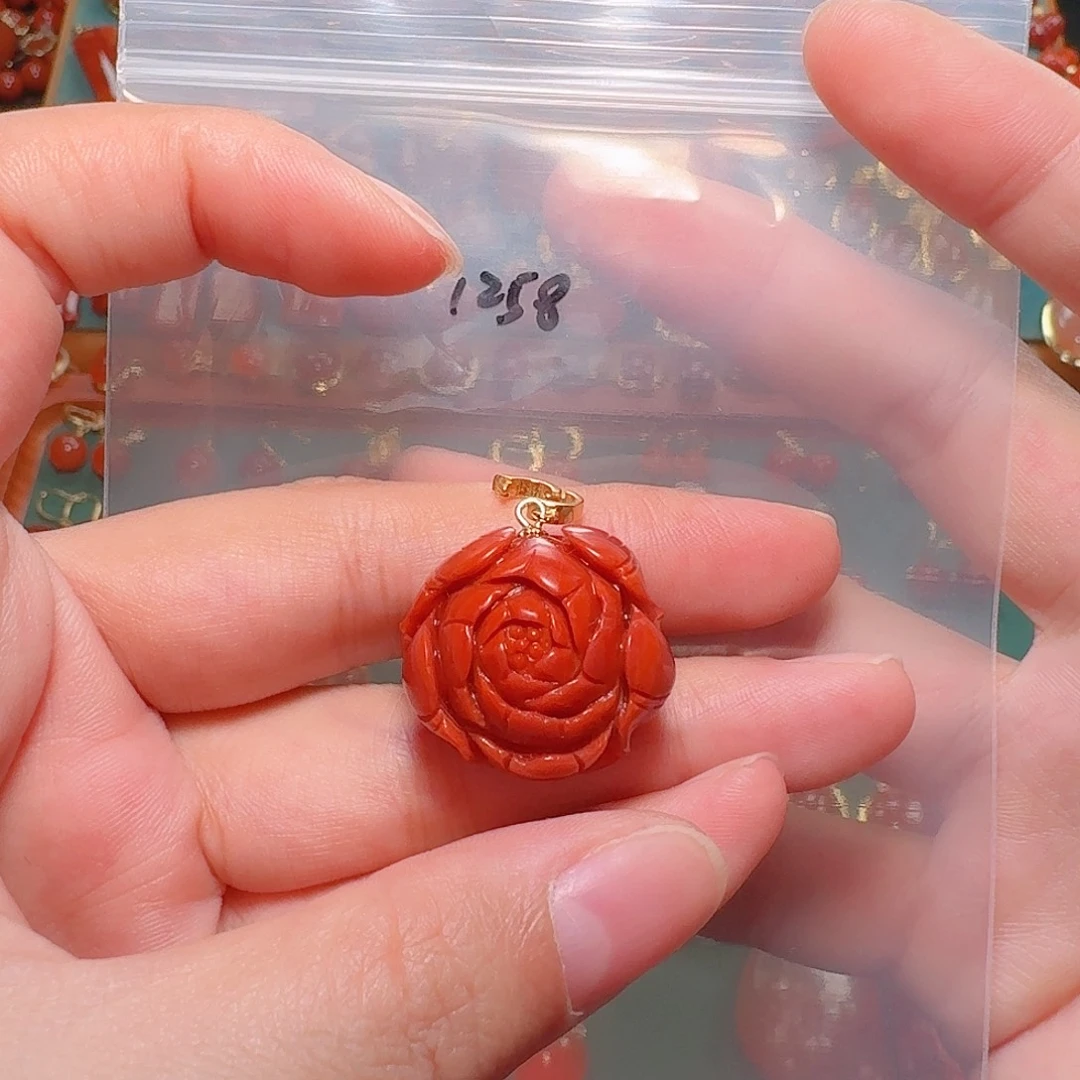 南红玛瑙银S925镶嵌吊坠