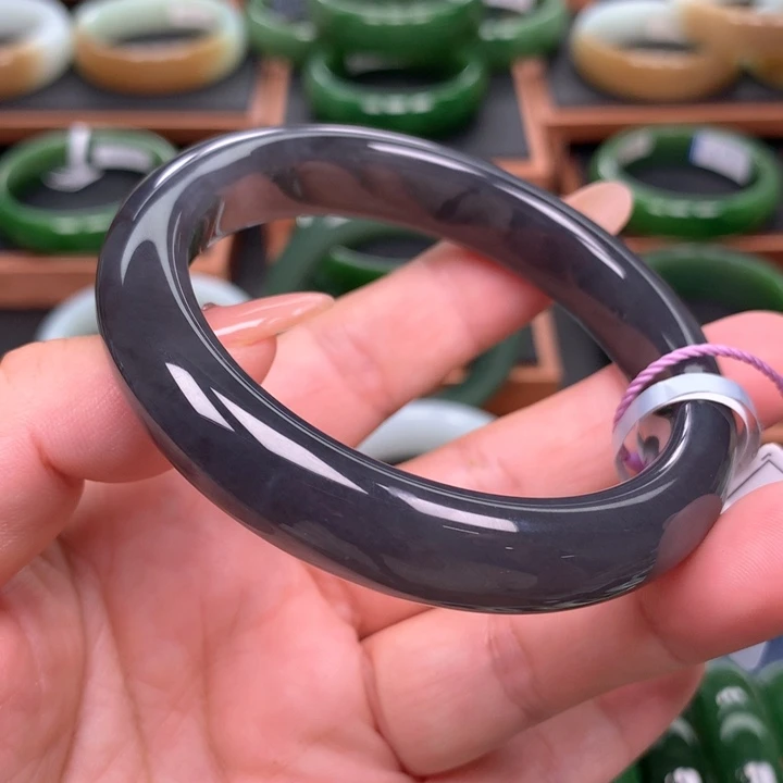 未镶嵌手镯和田玉5657圈口
