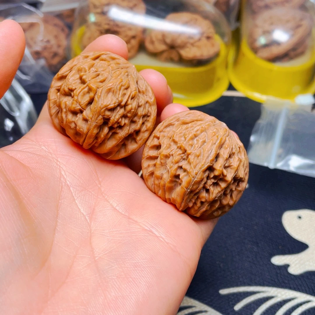 吊坠文玩核桃磨盘狮子头