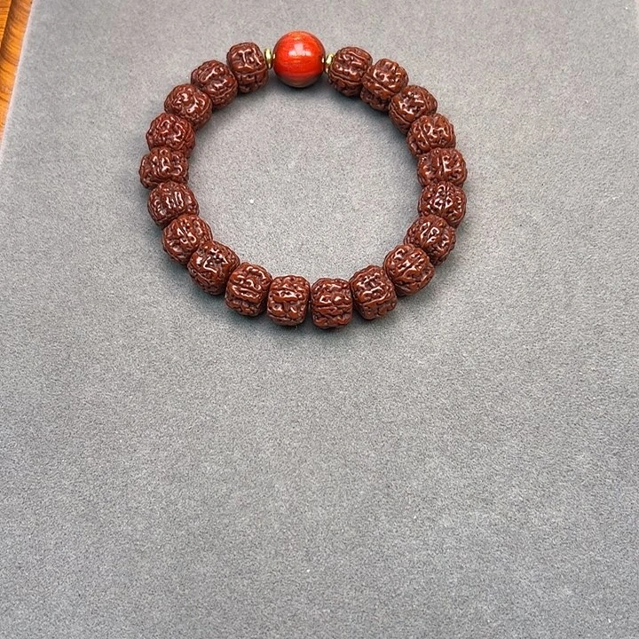 金刚菩提手串13左右