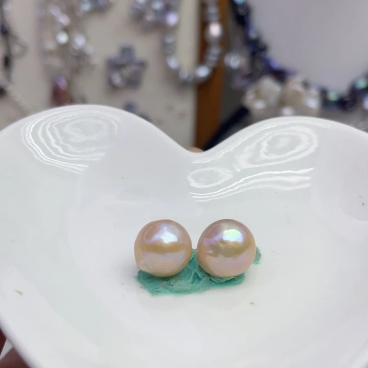 克***斯银S925镶嵌淡水珍珠耳饰