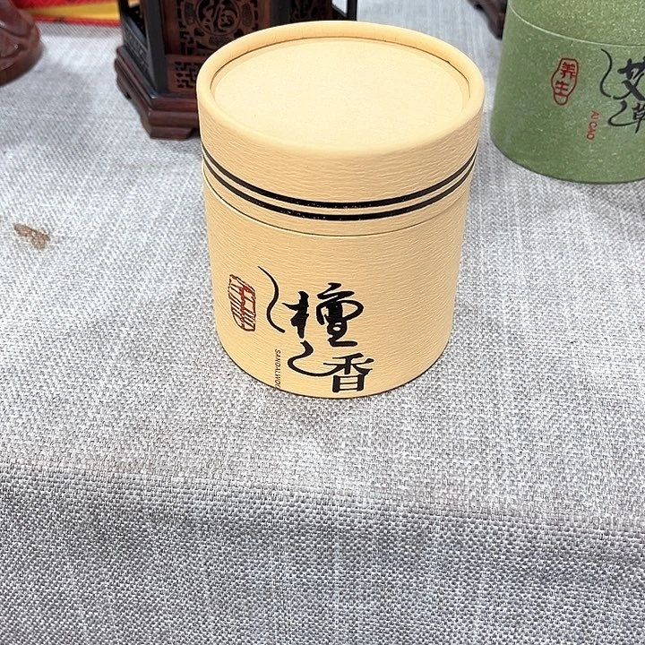 泽***泽木红木工艺品雕刻工艺
