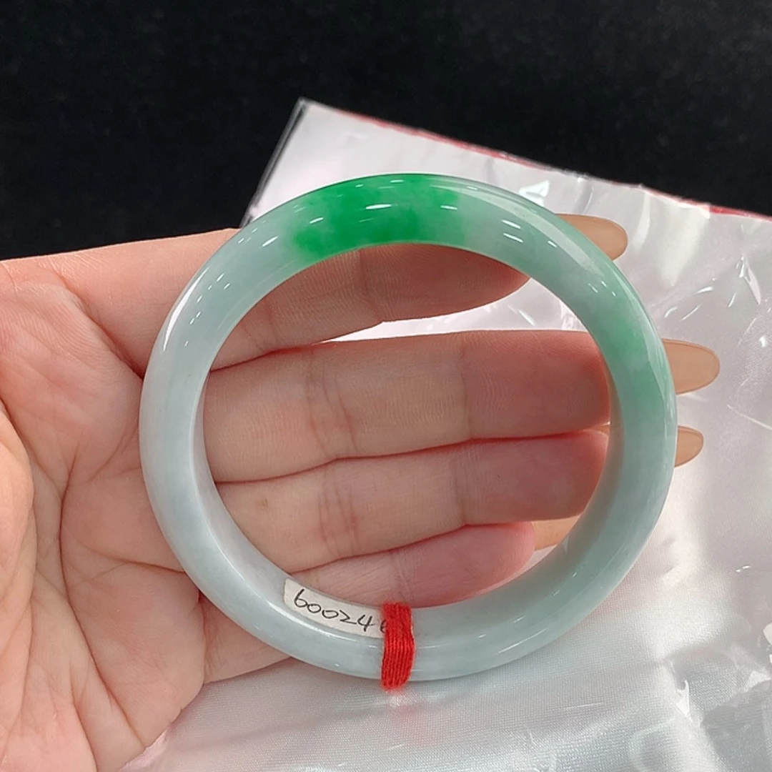 【闪购商品】未镶嵌手镯翡翠57.6，57/58