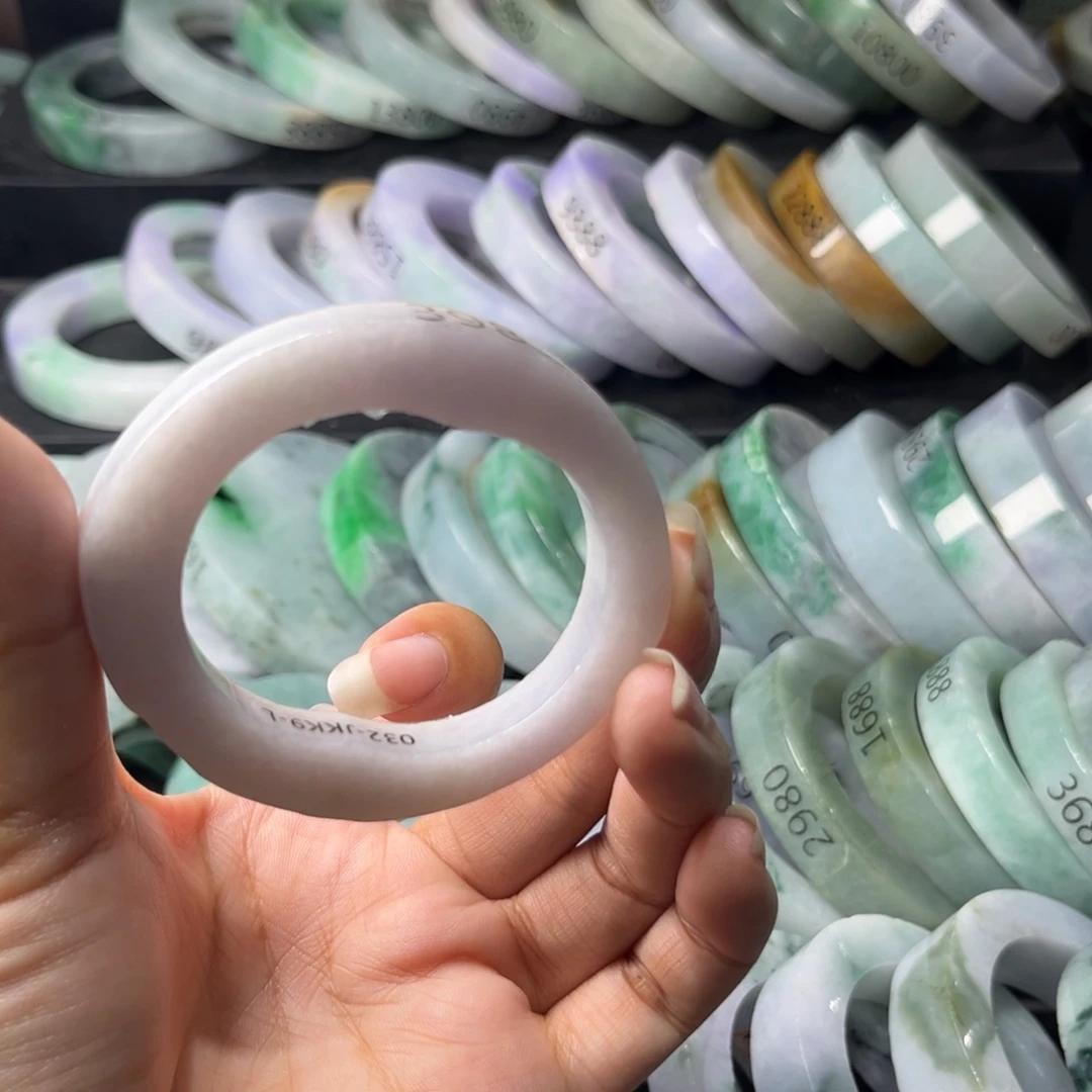 定制翡翠手镯未镶嵌
