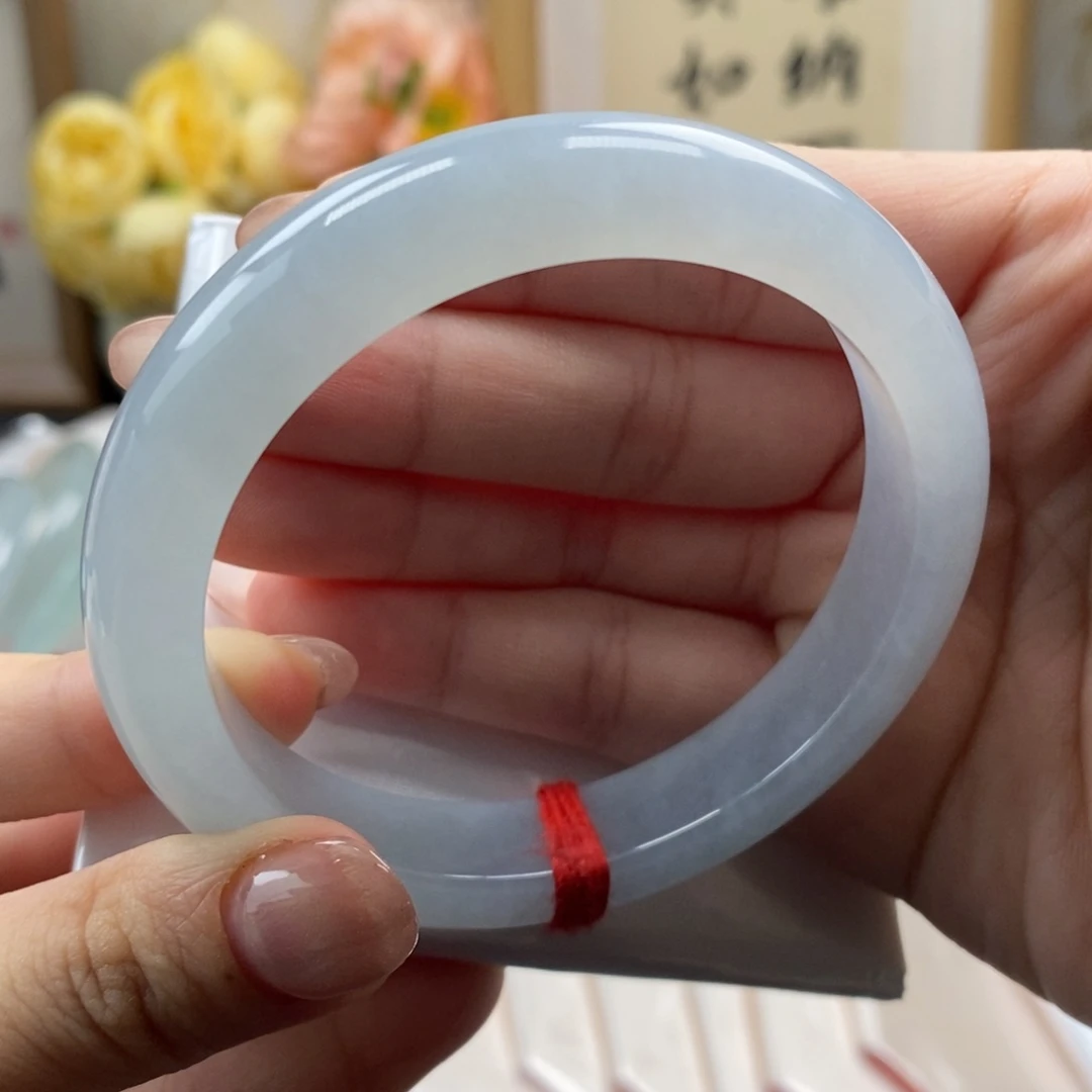 【闪购商品】翡翠手镯未镶嵌大**?56.5正圈