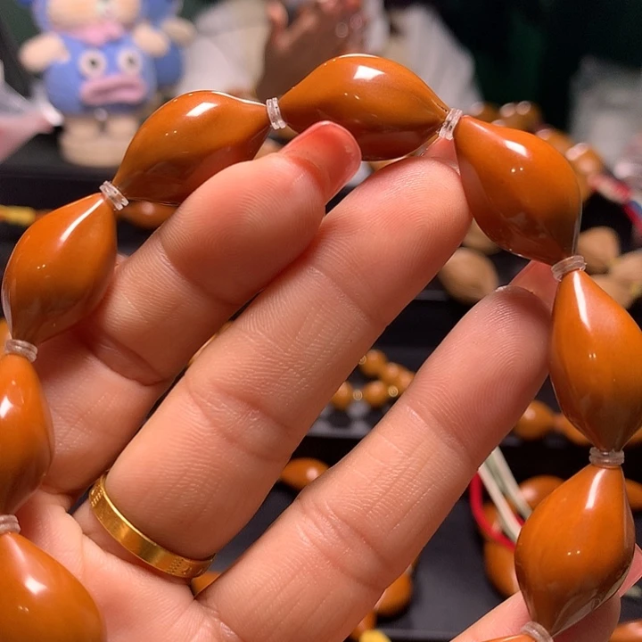 手串/手链橄榄核三花手串