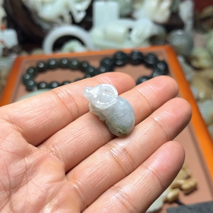 未镶嵌和田玉（糖玉）珠宝奇石