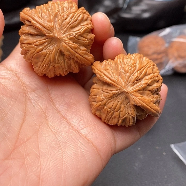 文玩核桃把件蝴蝶磨43➕