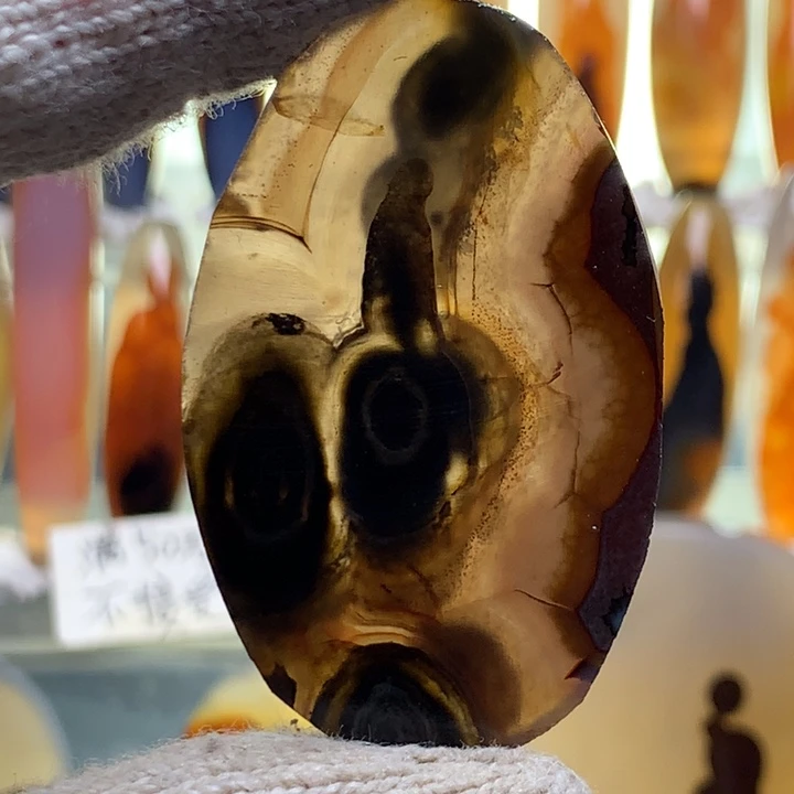 未镶嵌颈饰玛瑙/玉髓60