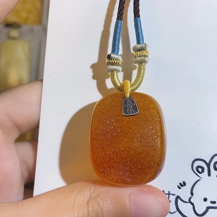 定制琥珀未镶嵌琥珀蜜蜡