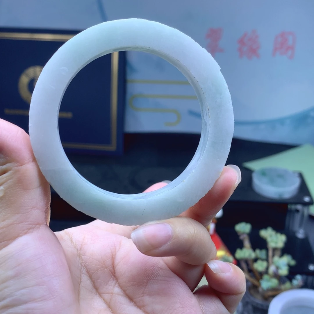 定制翡翠翡翠手镯未镶嵌