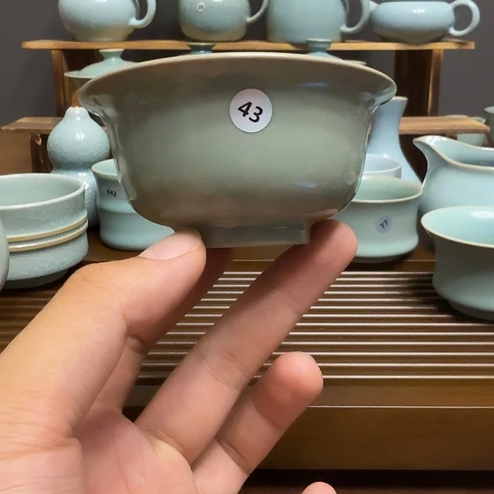 杯子清****烬哈哈哈哈哈哈哈哈