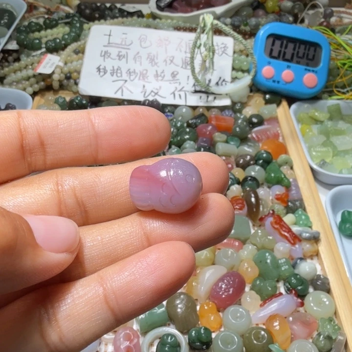 和田玉未镶嵌珠宝半成品莉