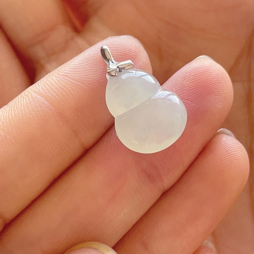 翡翠颈饰18K金镶嵌葫芦