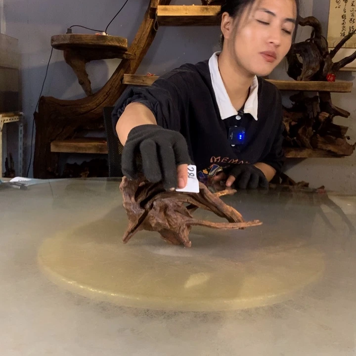 水***然天然的云南紫柚木会黄水