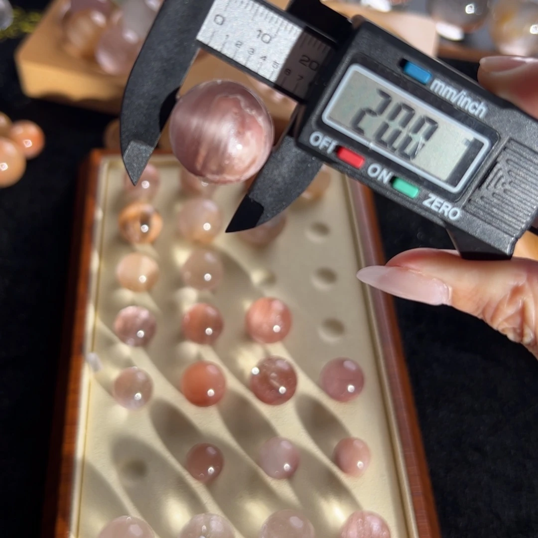 懒***女水晶未镶嵌手链20m定制通孔不退不换