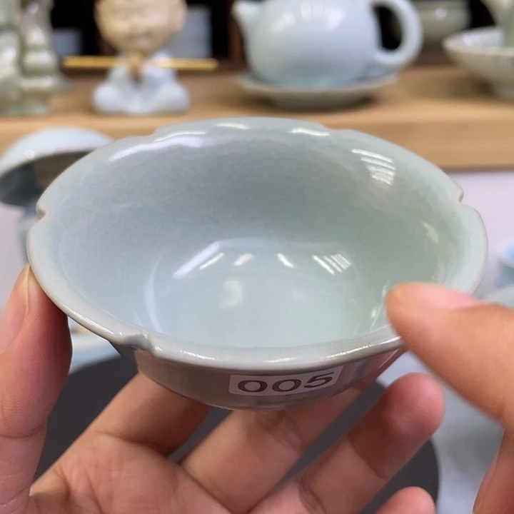 陶瓷杯子微瑕仿古釉葵口杯
