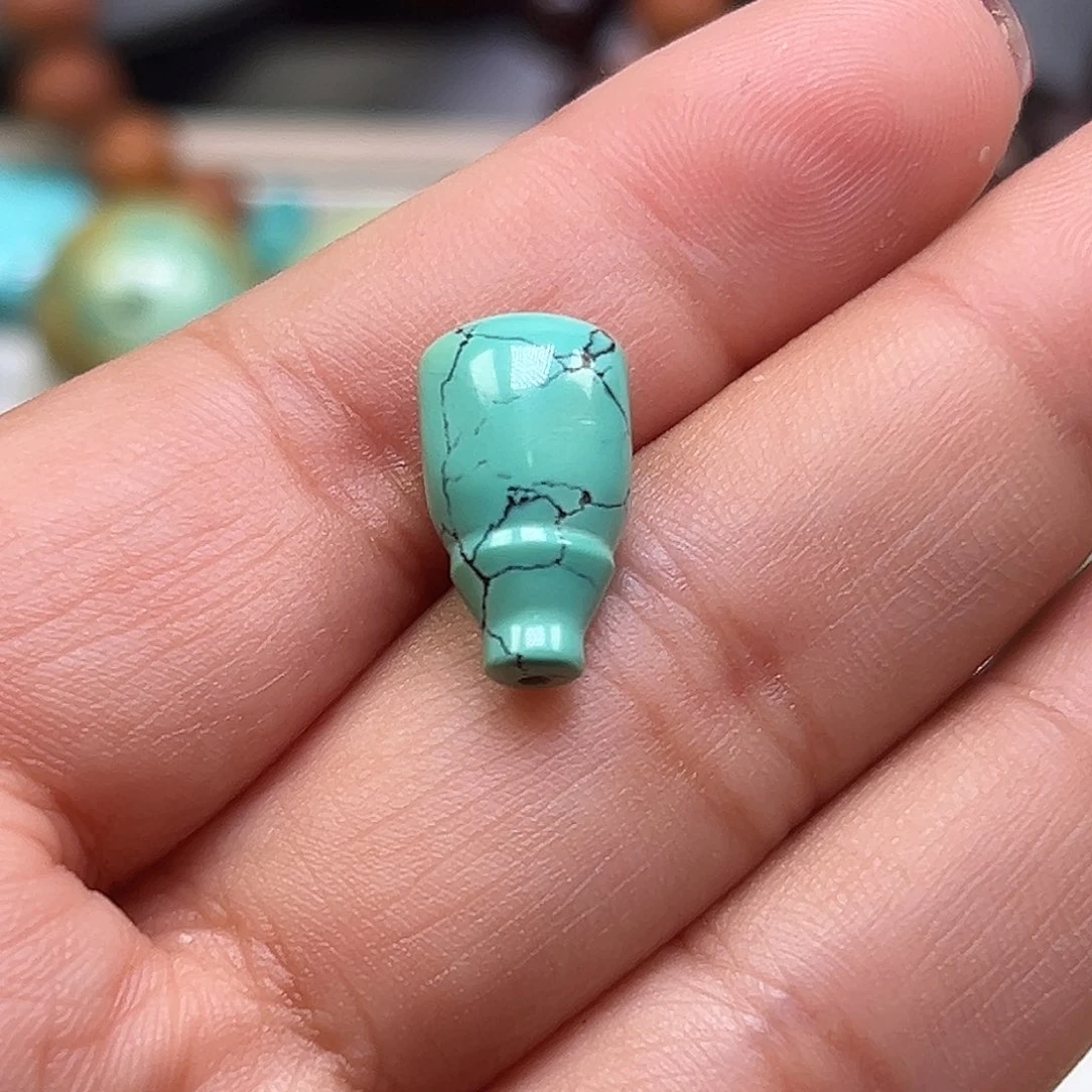 绿松石珠宝奇石未镶嵌情**恒