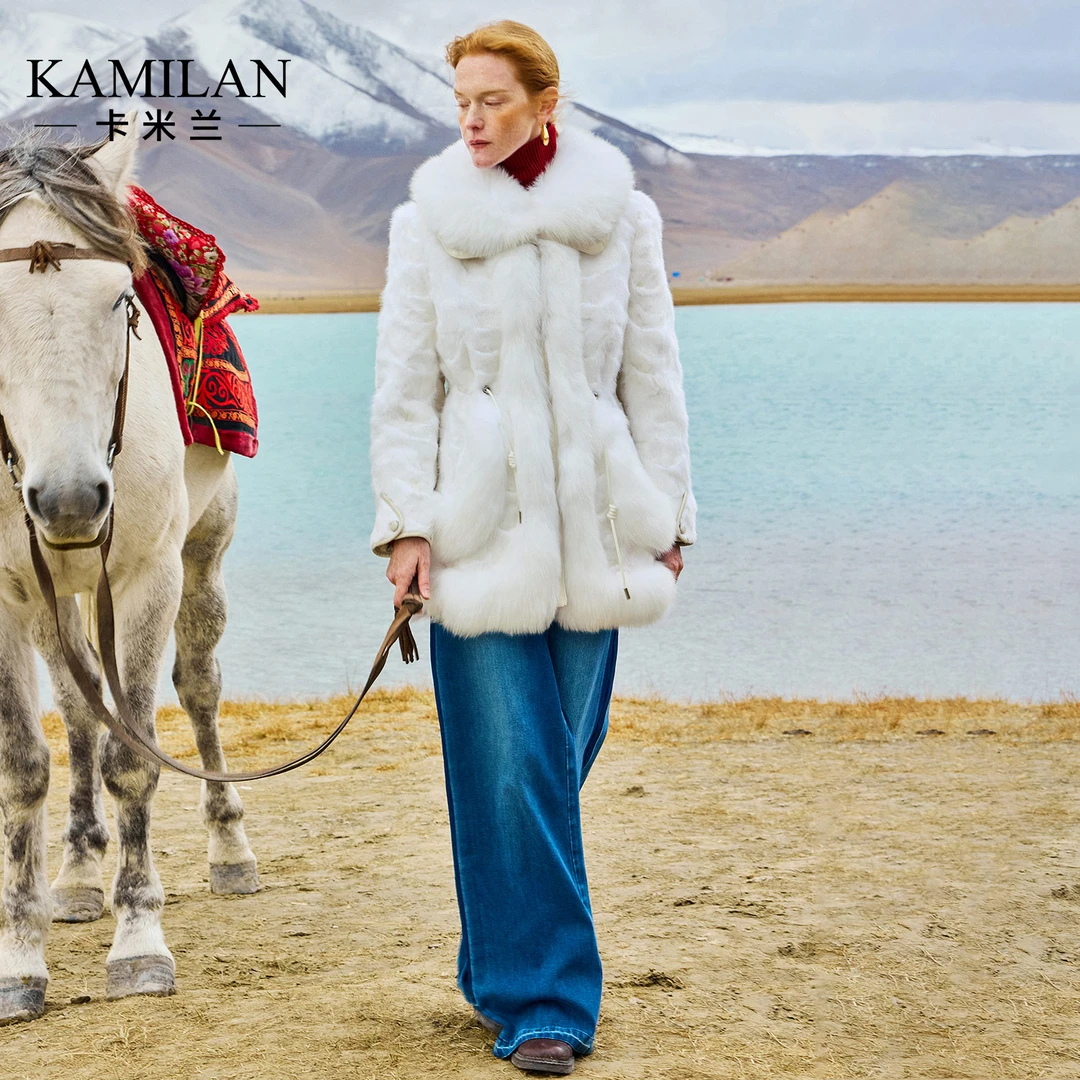 人造皮草 卡米兰女2024冬季新款白鹅绒外套