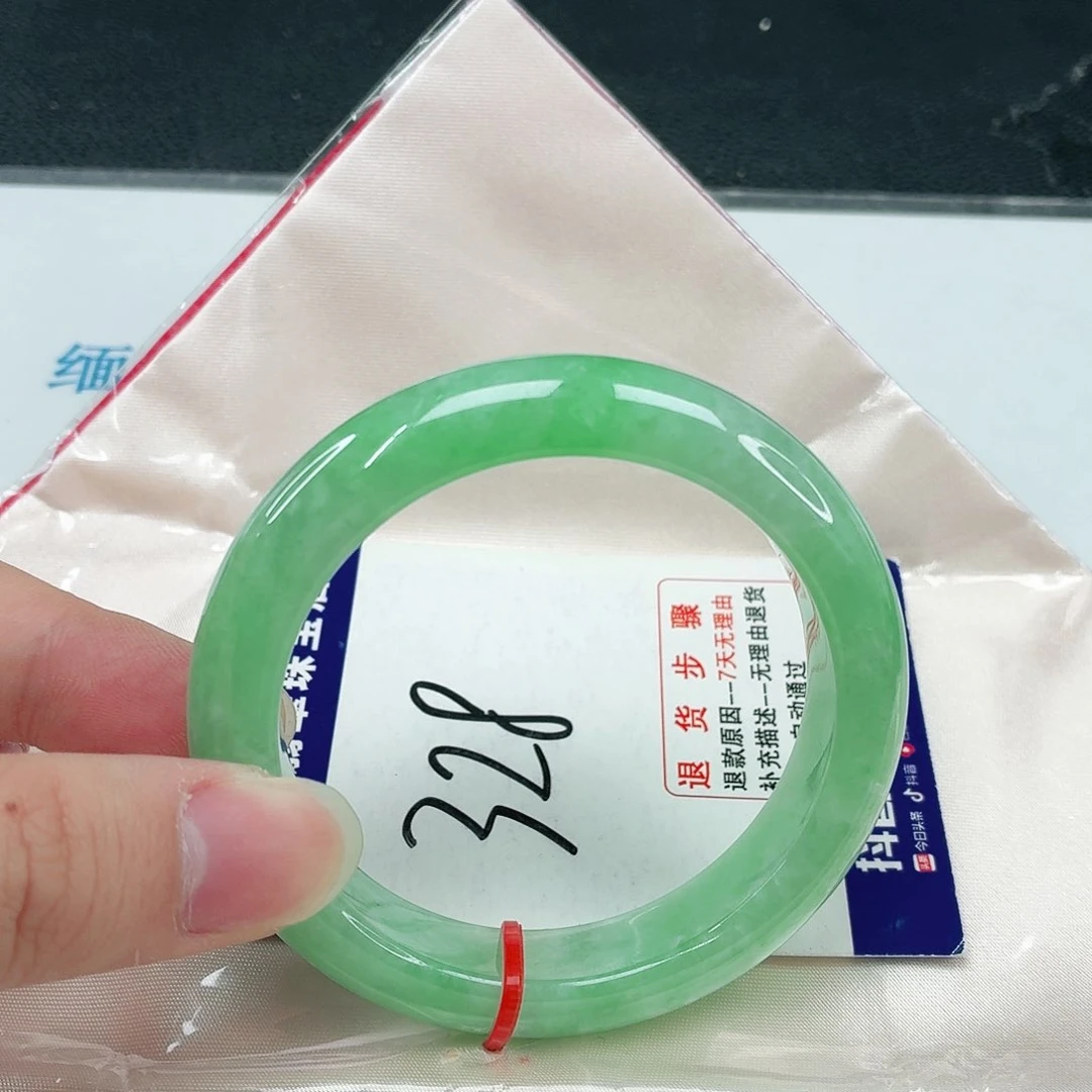 未镶嵌手镯翡翠翡翠