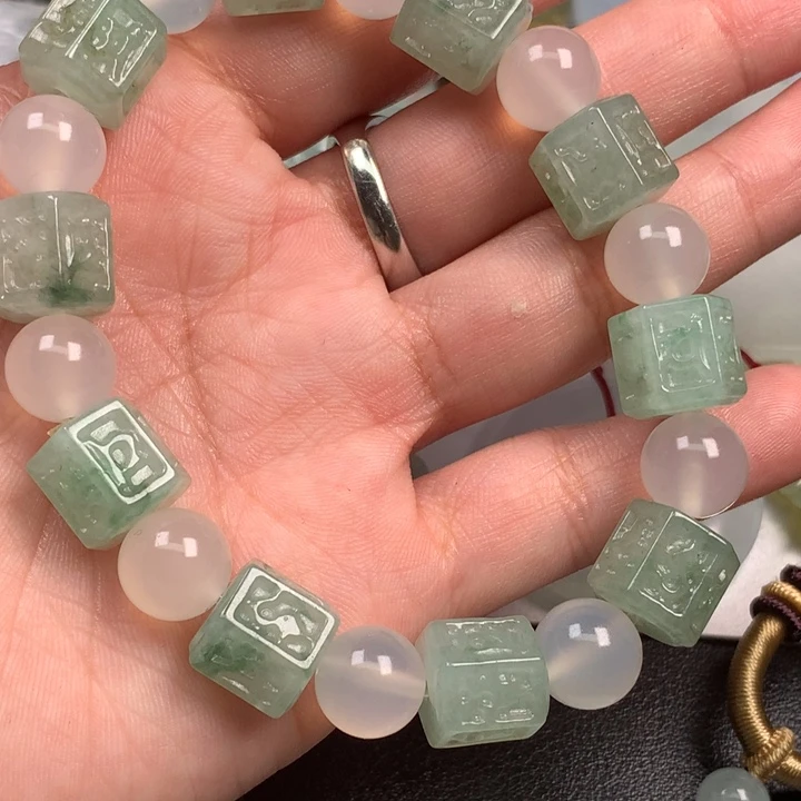 未镶嵌定制翡翠翡翠