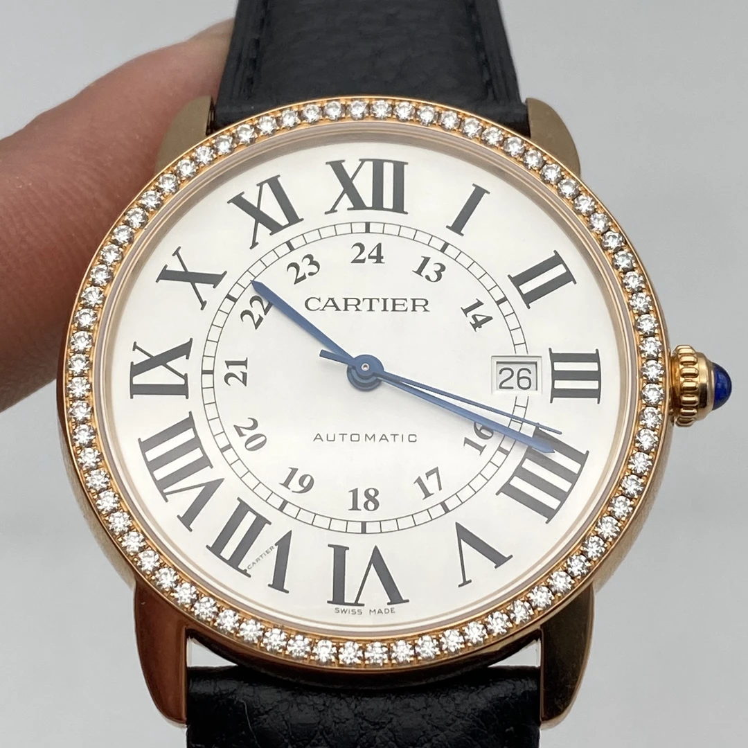 95新 Cartier/卡地亚 卡地亚 伦敦 18k 后镶钻 表径：42mm
