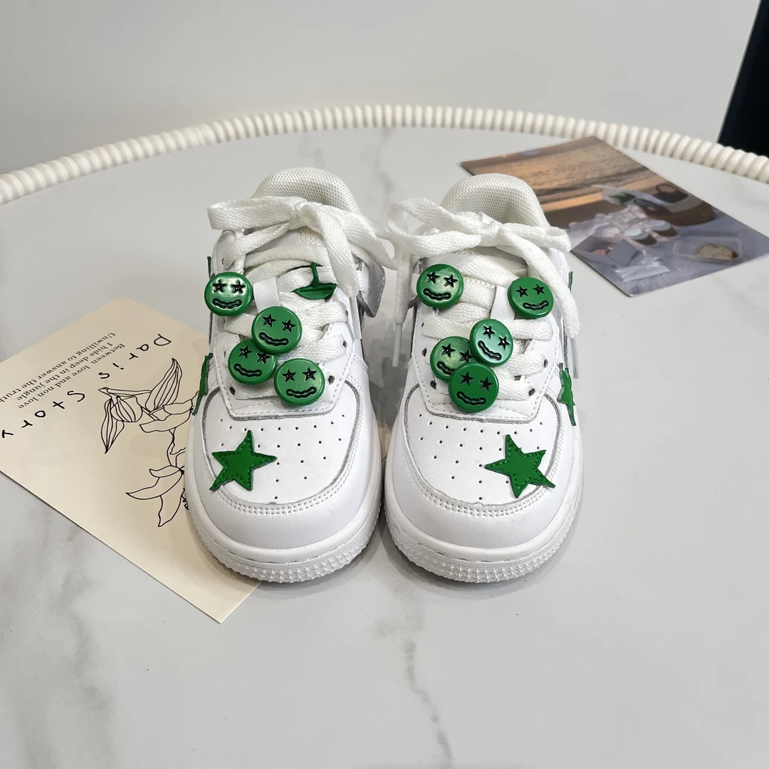 夏款休闲板鞋白绿 2709