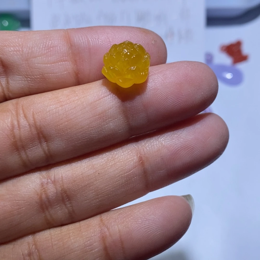 颈饰未镶嵌翡翠嗯*