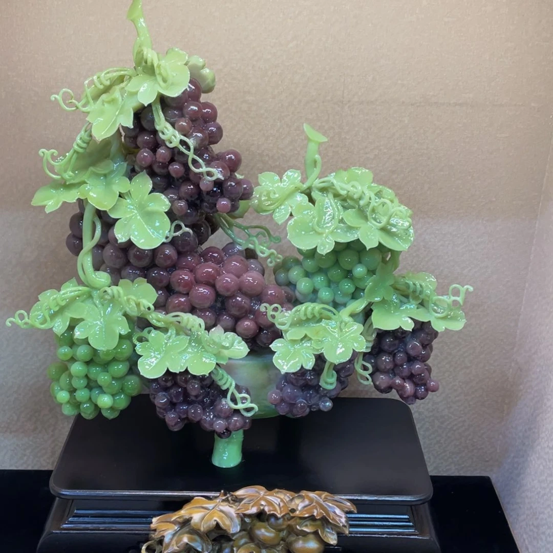 蛇纹石玉未镶嵌摆件