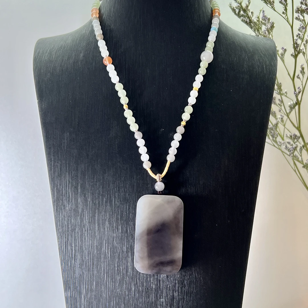 壹屿珠宝 和田玉典藏无事牌颈饰