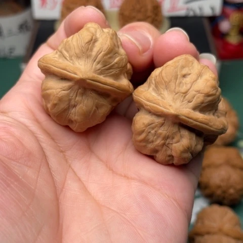 【闪购商品】文玩核桃吊坠33全品古蟾