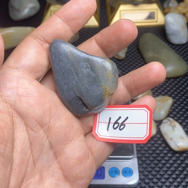 未镶嵌和田玉把件166