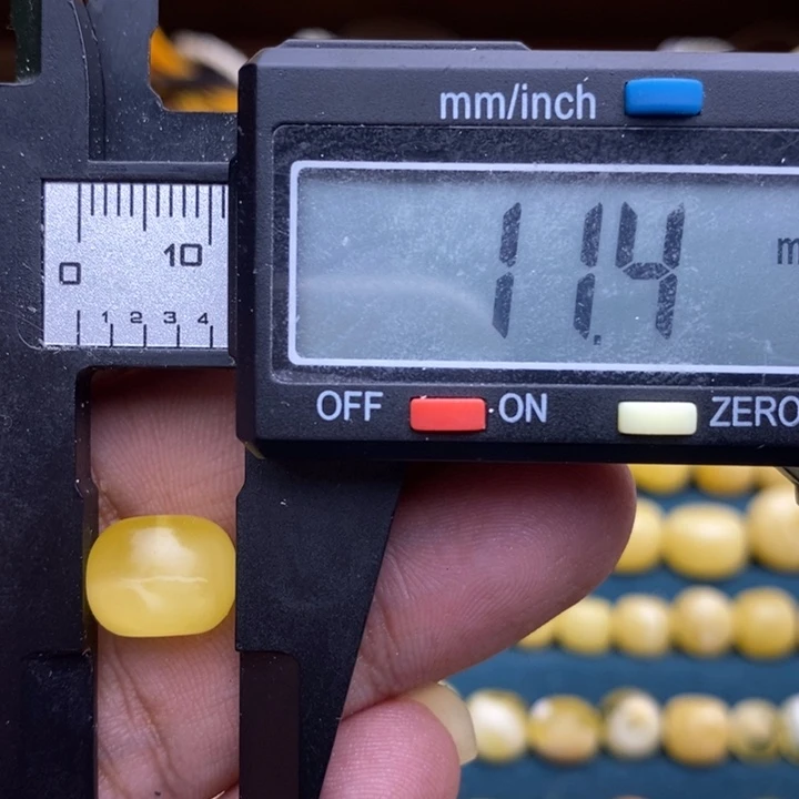 裸石琥珀未镶嵌36号11.4*9.1微瑕