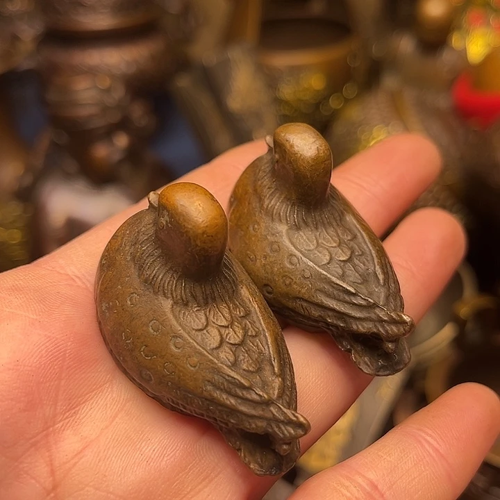 精美铜器批发档口