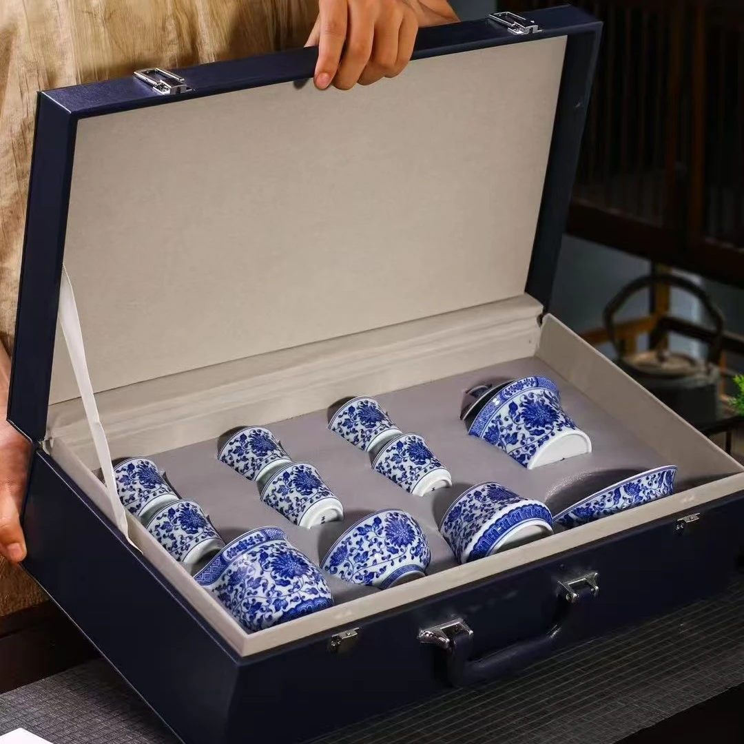 景德镇手工制作釉下彩青花瓷点工满绘缠枝莲陶瓷茶具套装（带礼盒）