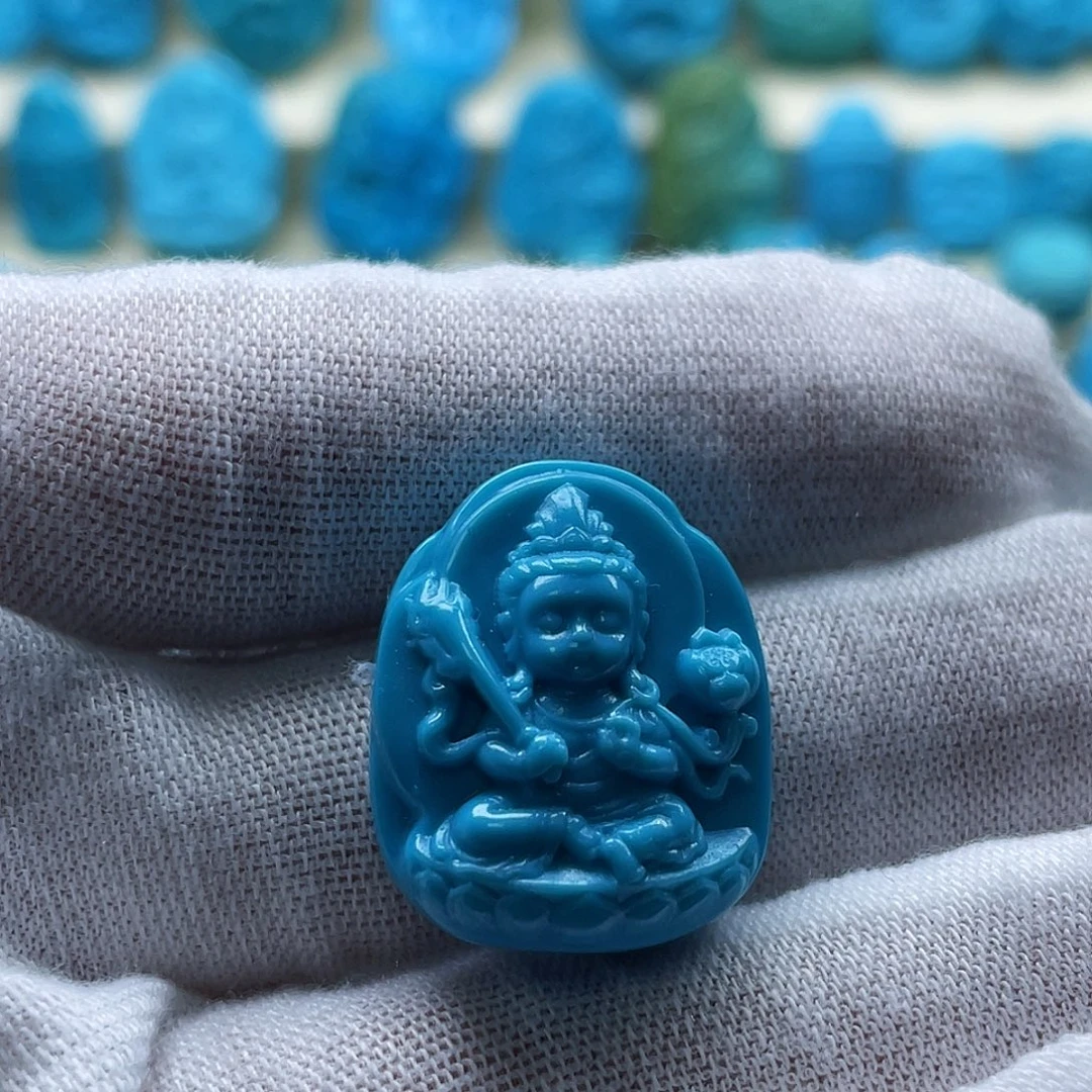 绿松石未镶嵌颈饰