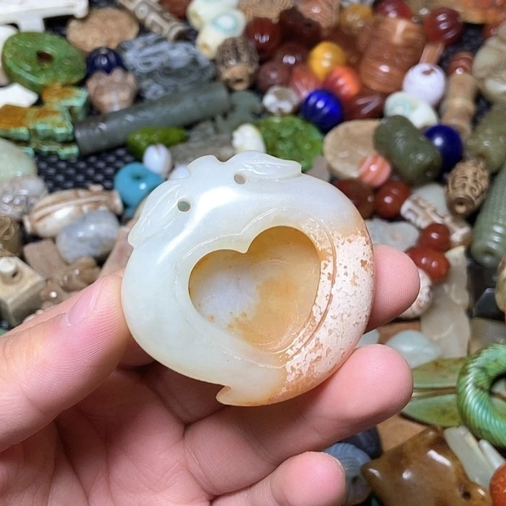 和田玉未镶嵌颈饰77