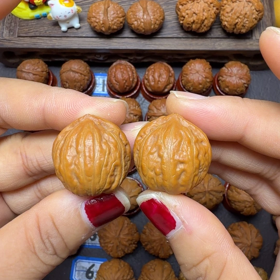 文玩核桃把件25尺三围同尺小肉包001