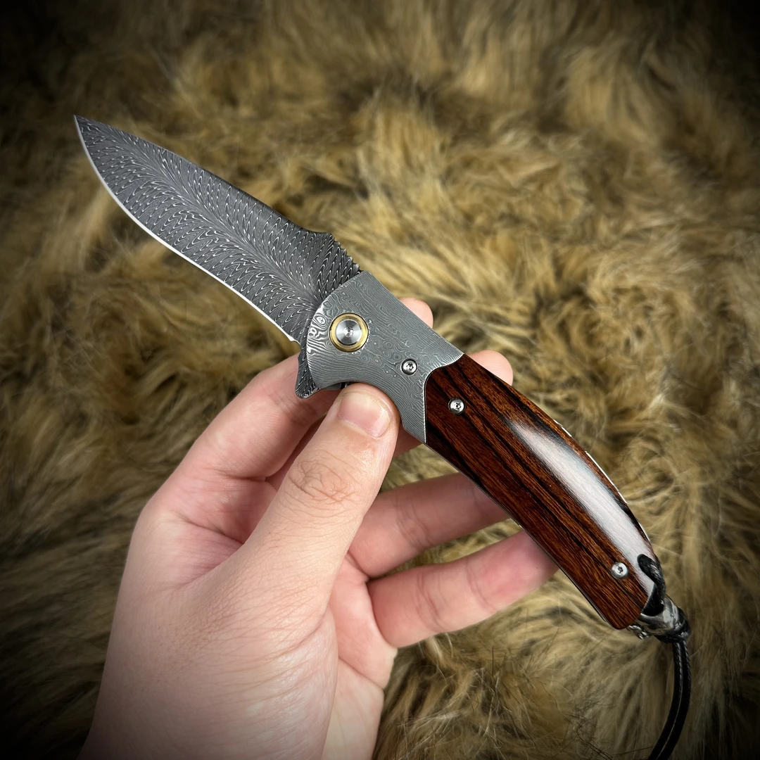 （圣羽）安德鲁万层羽毛纹沙铁木手工刀