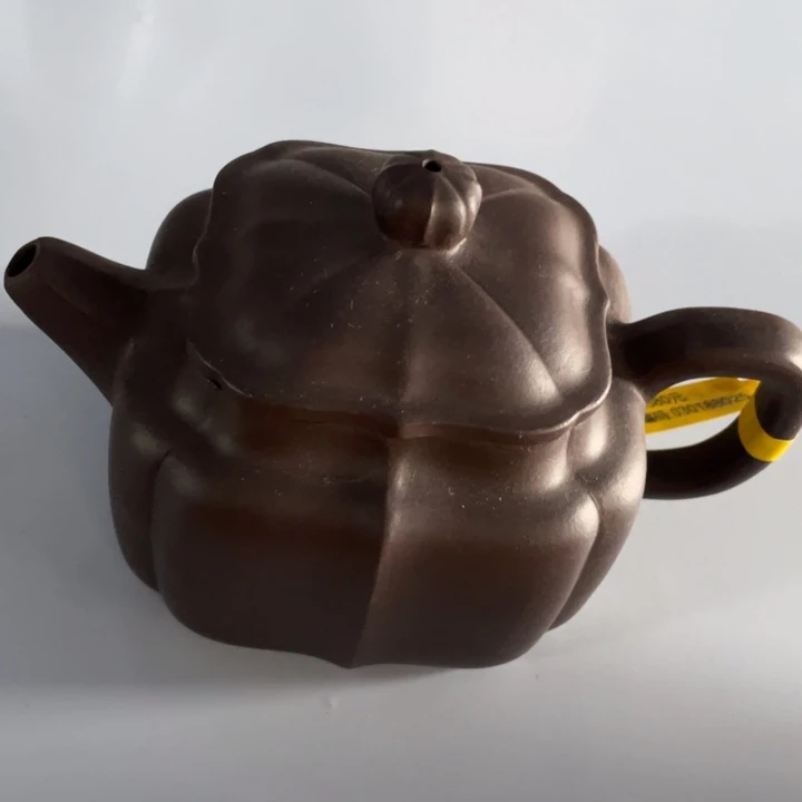 茶壶底槽青紫砂艺术作品
