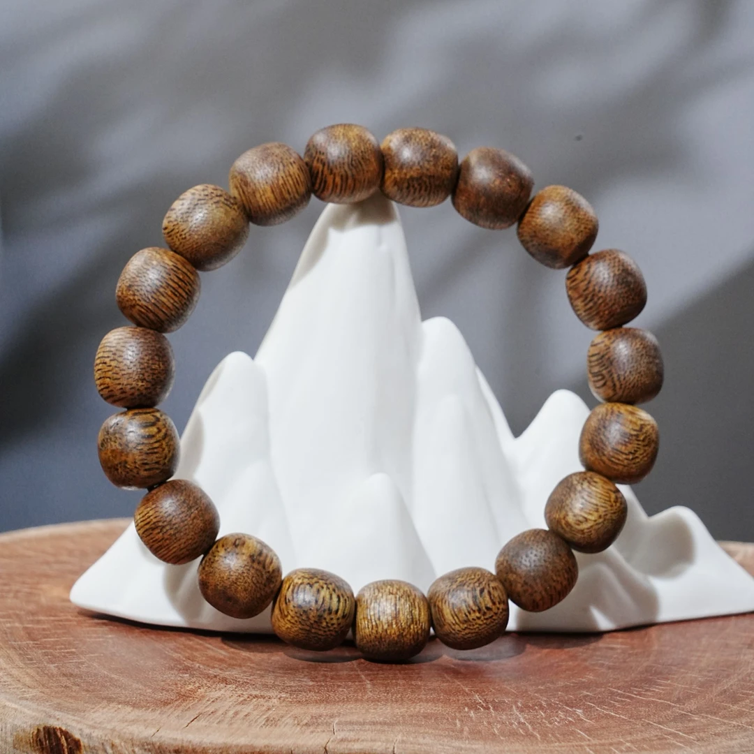 加里曼丹黑油蛇皮纹沉香桶珠手串 1.1x1.1cm 10.83g 250728099 A