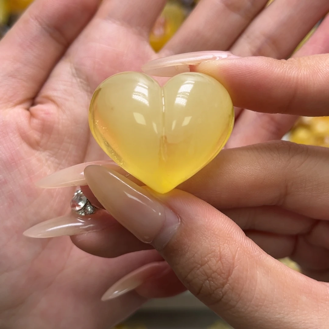 琥珀未镶嵌裸石天然琥珀