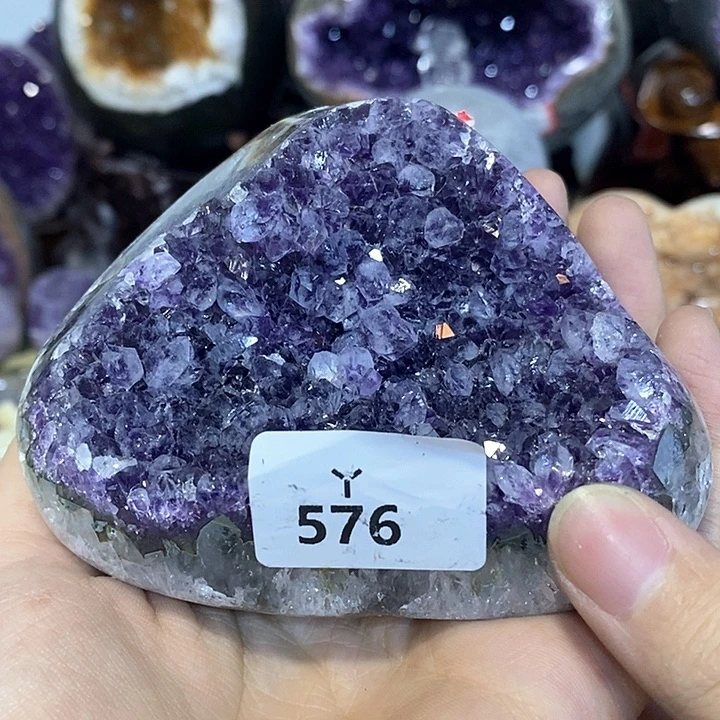 未镶嵌水晶大型摆件（非配饰）